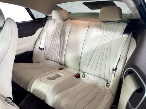 Used 2019 Mercedes-Benz E 450 Coupe image 31