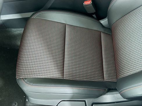 New 2026 Nissan Kicks SR w/ SR Premium Package FWD image 26