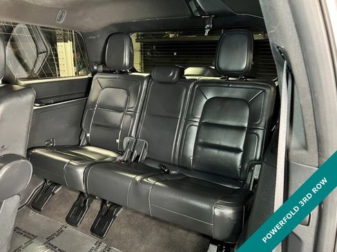 Used 2023 Lincoln Navigator Reserve AWD/4WD image 17