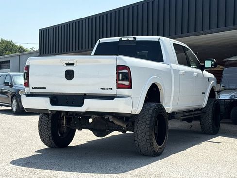 Used 2021 RAM 2500 Laramie w/ Night Edition AWD/4WD image 9