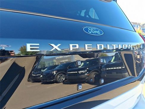 New 2025 Ford Expedition Max Active image 11