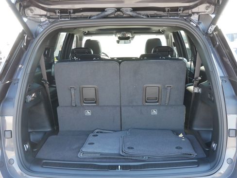 New 2025 Jeep Grand Cherokee L Altitude image 4