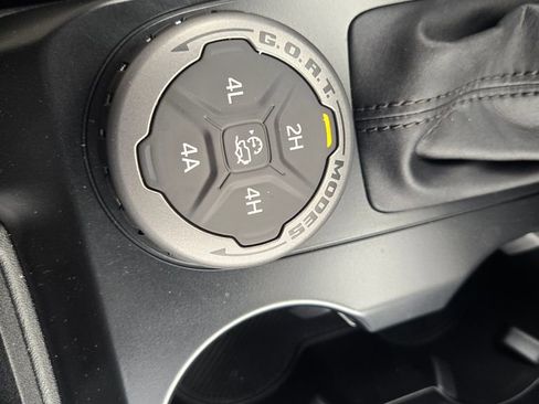 New 2025 Ford Bronco Big Bend w/ Black Diamond Package image 17