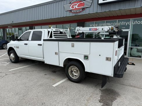 Used 2018 RAM 3500 Tradesman w/ Chrome Appearance Group AWD/4WD image 5