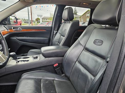 Used 2012 Jeep Grand Cherokee Overland AWD/4WD image 26