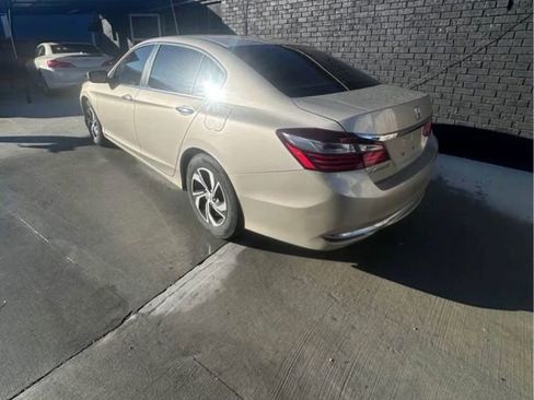 Used 2016 Honda Accord LX image 2