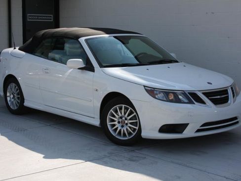 Used 2009 Saab 9-3 2.0T image 7
