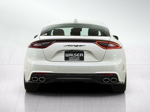 Used 2018 Kia Stinger Premium AWD/4WD image 4