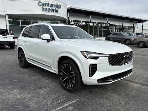 New 2026 Volvo XC90 B6 Plus w/ Protection Package Premier AWD/4WD image 7
