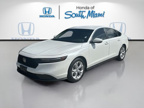Certified 2024 Honda Accord LX image 3