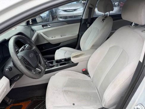 Used 2016 Hyundai Sonata SE FWD image 8