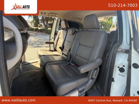 Used 2015 Honda Odyssey EX-L image 9