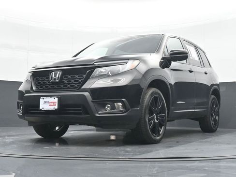 Used 2021 Honda Passport Sport image 16