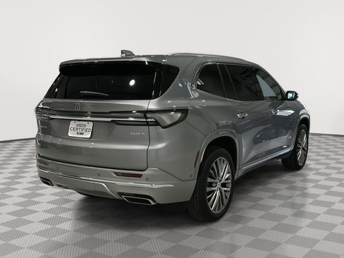 Used 2025 Buick Enclave Avenir w/ Super Cruise Package AWD/4WD image 6
