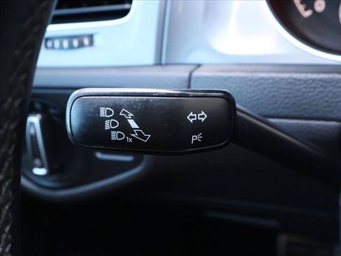 Used 2017 Volkswagen Golf Alltrack SE AWD/4WD image 15