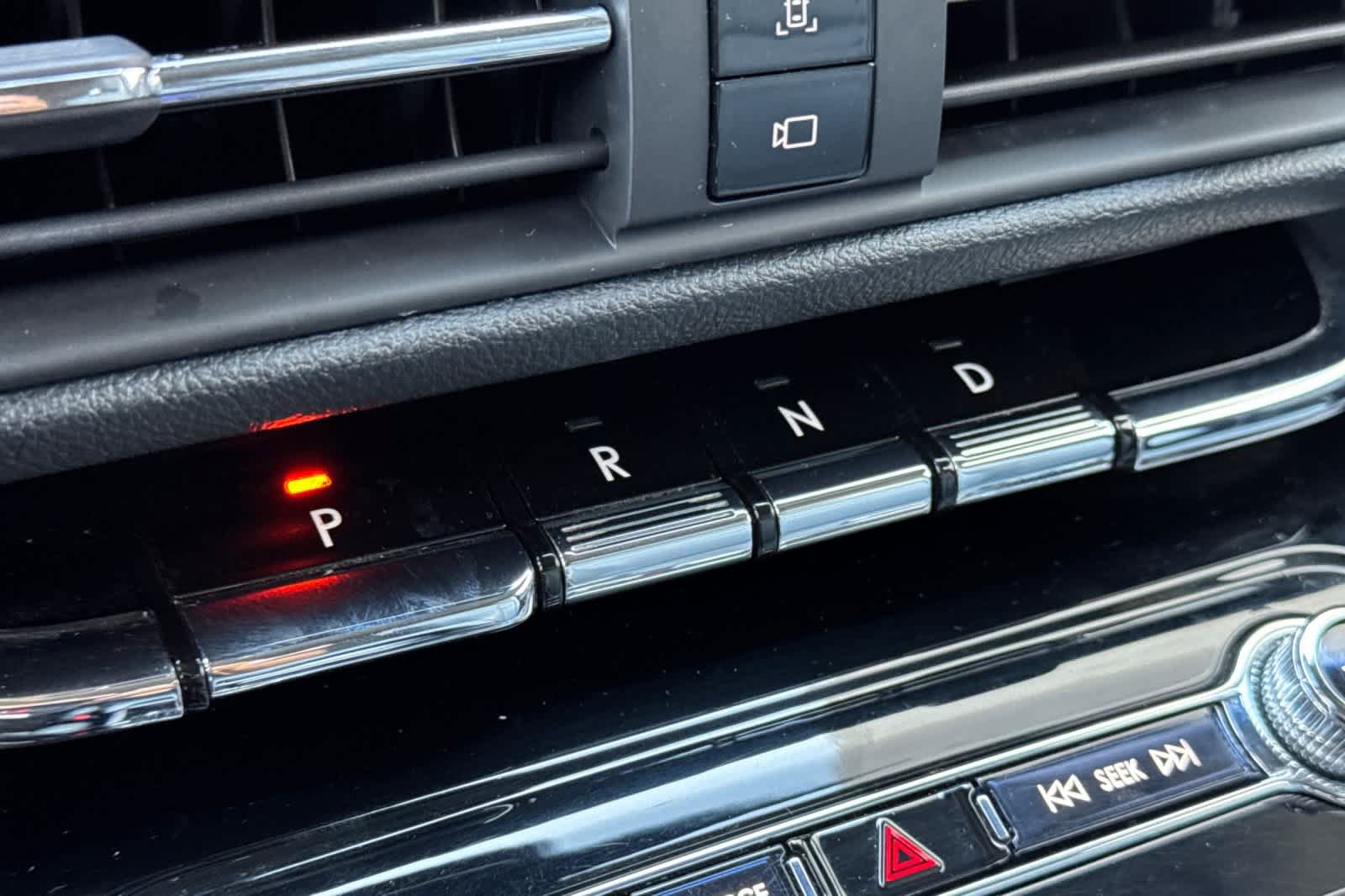 Used 2020 Lincoln Corsair AWD w/ Equipment Group 101A image 22