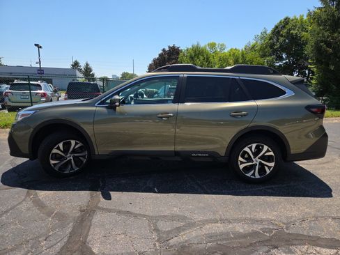 Used 2022 Subaru Outback Limited AWD/4WD image 10