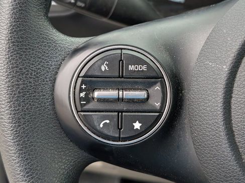 Used 2024 Kia Soul LX image 17