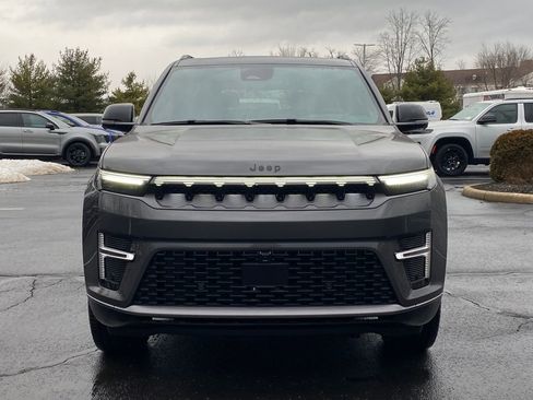 New 2026 Jeep Grand Wagoneer Limited image 2