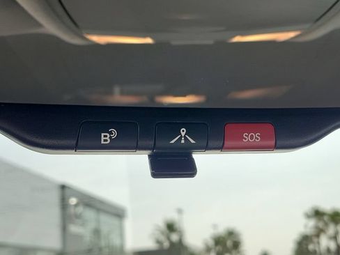 Used 2023 Hyundai Kona SEL FWD image 21
