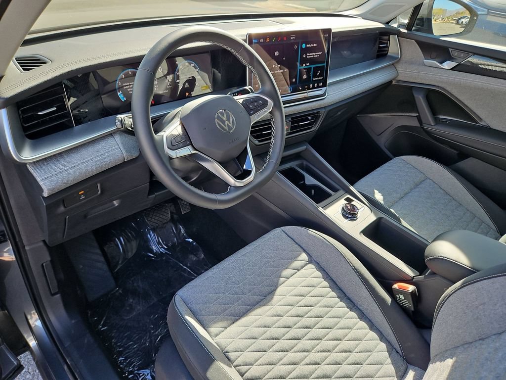 Used 2026 Volkswagen Tiguan S FWD image 9