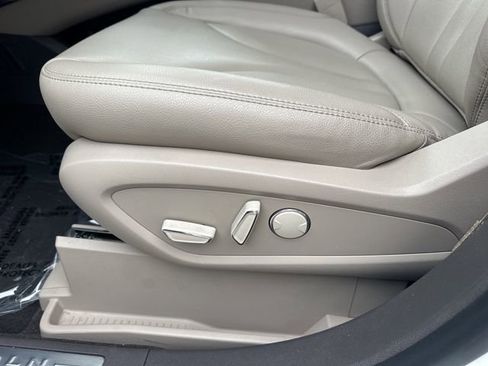 Certified 2022 Lincoln Nautilus Standard w/ Premium Package image 20