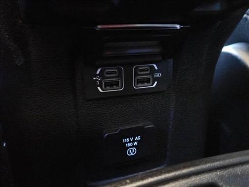 Used 2019 Jeep Wrangler Unlimited Rubicon AWD/4WD image 8