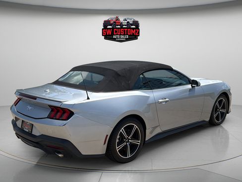 Used 2024 Ford Mustang Premium RWD image 7