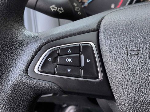 Used 2015 Ford Focus S image 24