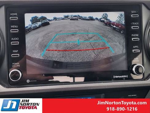 Used 2021 Toyota Tacoma TRD Sport w/ Technology Package image 20