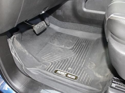 Used 2020 Chevrolet Silverado 1500 High Country w/ Max Trailering Package AWD/4WD image 29