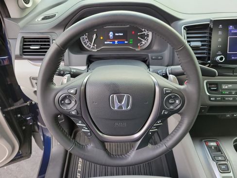 Certified 2023 Honda Ridgeline RTL image 27