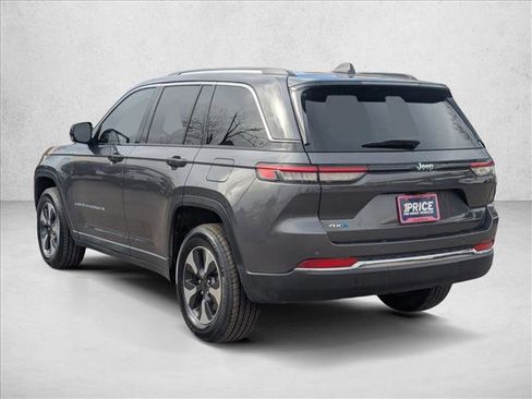 Used 2024 Jeep Grand Cherokee Limited 4xe w/ Trailer Tow Package image 8