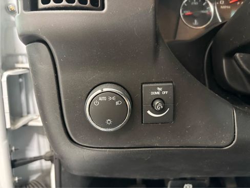 Used 2024 Chevrolet Express 2500 w/ Driver Convenience Package RWD image 14