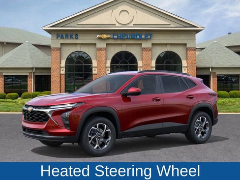 New 2026 Chevrolet Trax LT image 3