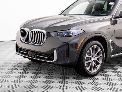 Certified 2026 BMW X5 xDrive50e w/ Executive Package AWD/4WD image 40