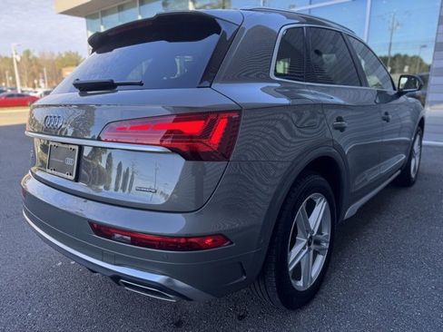 Certified 2023 Audi Q5 e Prestige w/ Prestige Package image 5