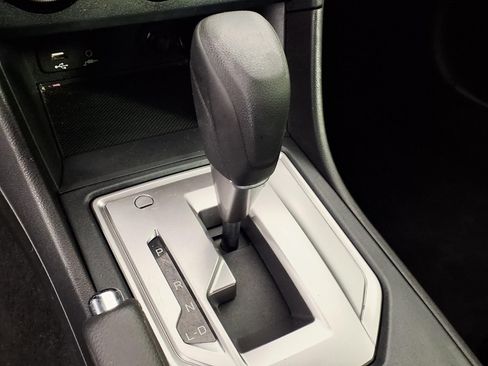Certified 2022 Subaru Crosstrek 2.0i AWD/4WD image 19