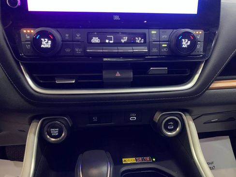 Used 2024 Toyota Grand Highlander Limited image 26