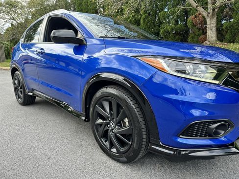 Used 2021 Honda HR-V Sport image 62