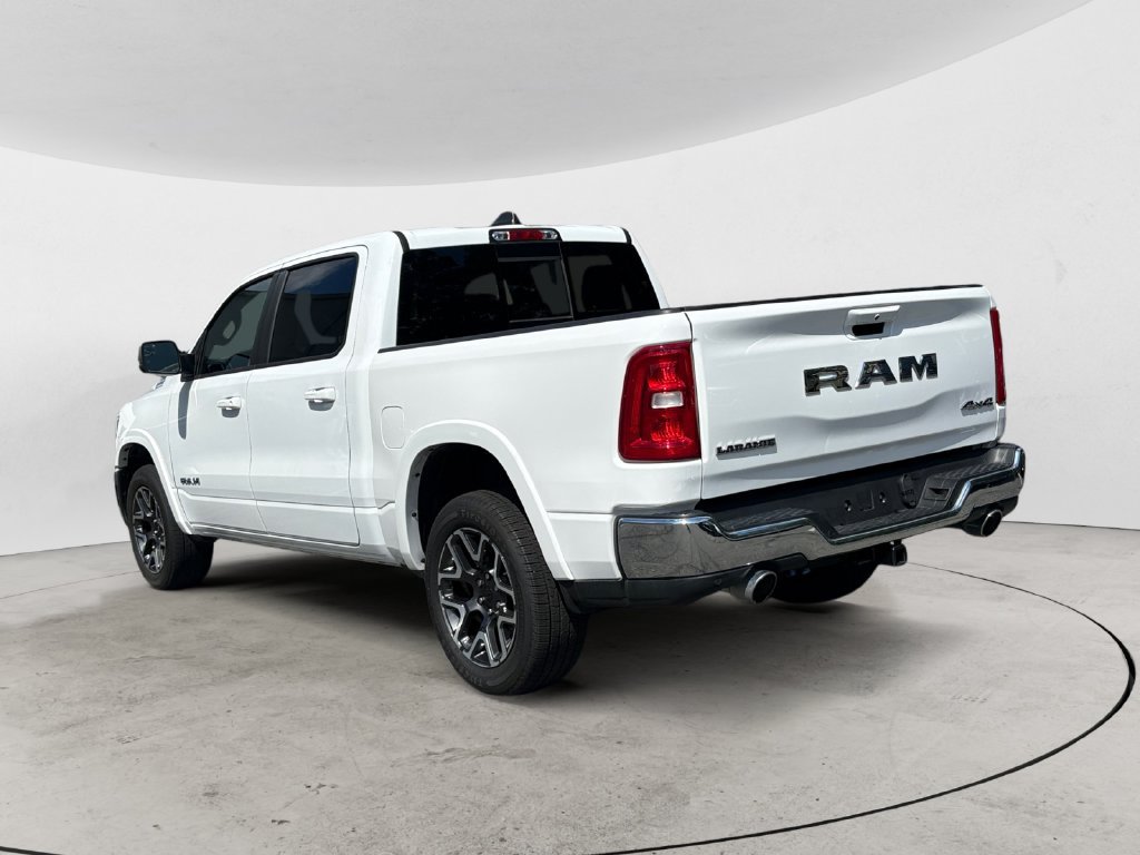 Used 2025 RAM 1500 Laramie AWD/4WD image 5
