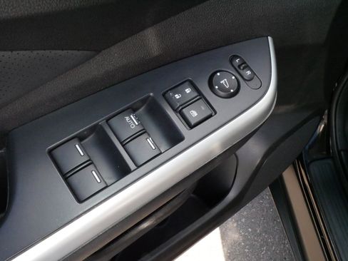 Used 2015 Honda CR-V EX-L image 19