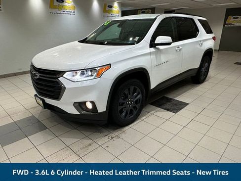 Used 2018 Chevrolet Traverse RS image 2
