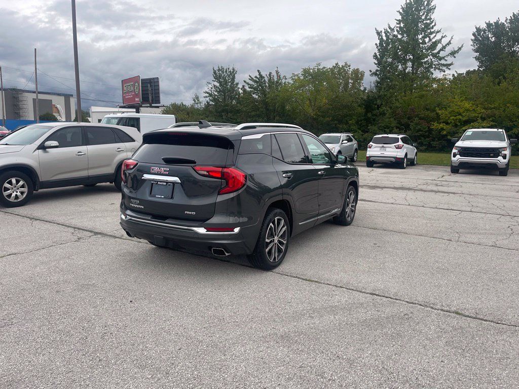 Used 2018 GMC Terrain Denali AWD/4WD image 5