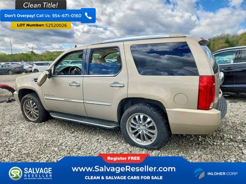 Used 2007 Cadillac Escalade AWD w/ Information Package image 3