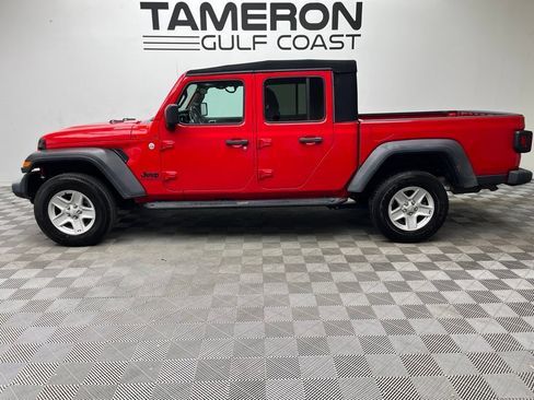 Used 2020 Jeep Gladiator Sport w/ Quick Order Package 24S AWD/4WD image 2
