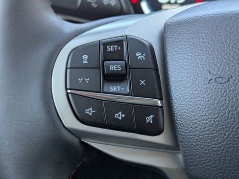 New 2026 Ford Explorer Active w/ Active Comfort Package image 25