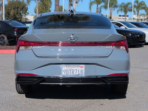 Used 2023 Hyundai Elantra Limited w/ Cargo Package image 9