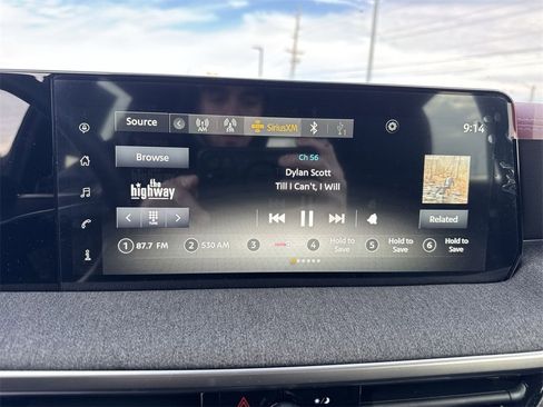 Used 2025 Nissan Kicks SV image 16