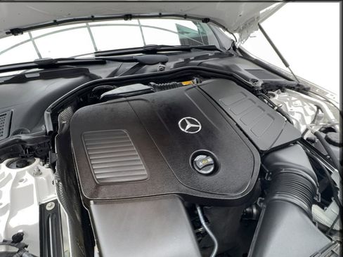 Used 2024 Mercedes-Benz C 300 4MATIC Sedan image 18